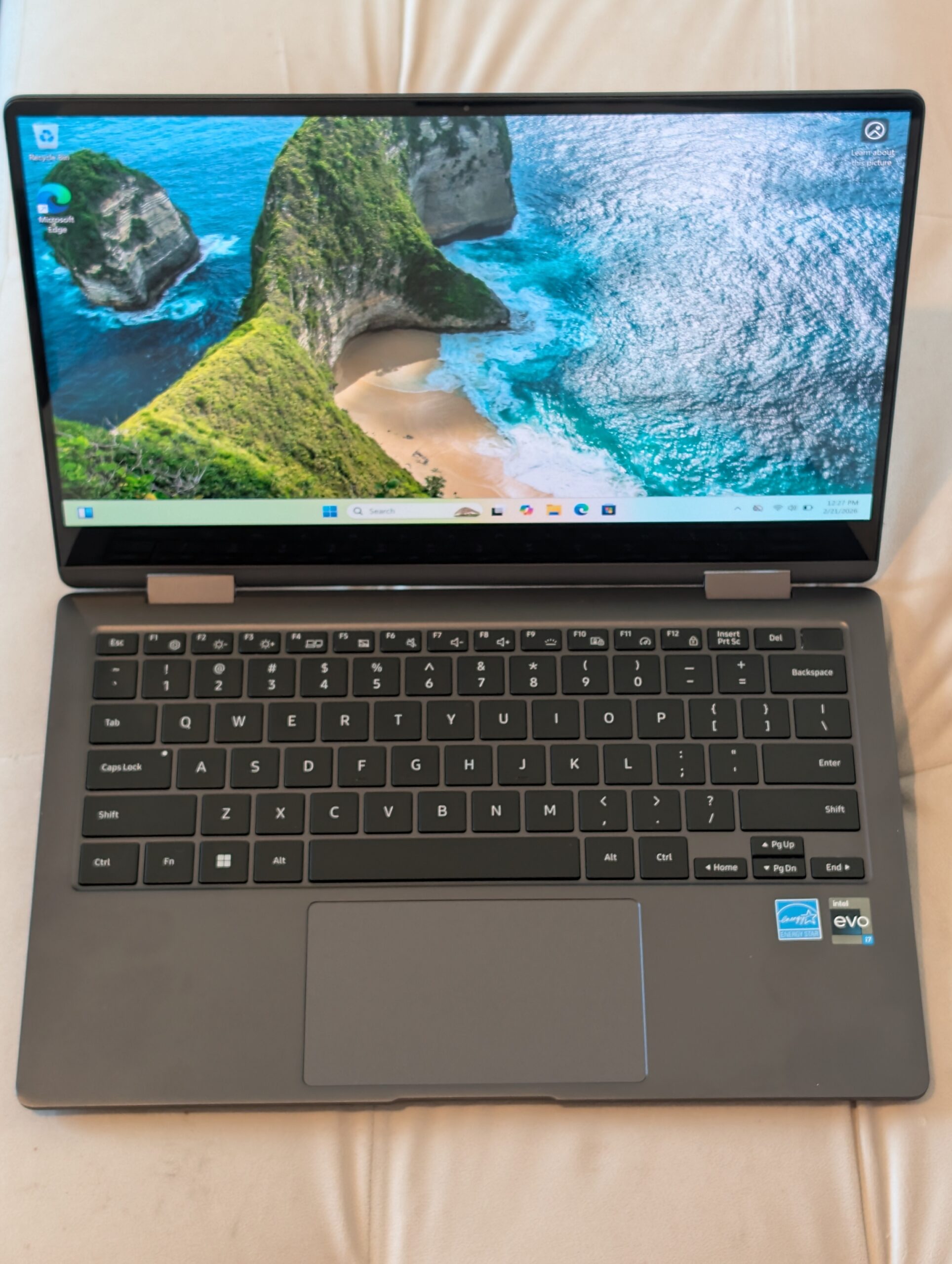 Samsung Galaxy Book2 360 13.3" FHD AMOLED Touch Laptop i7-1255U 16GB RAM 1TB SSD